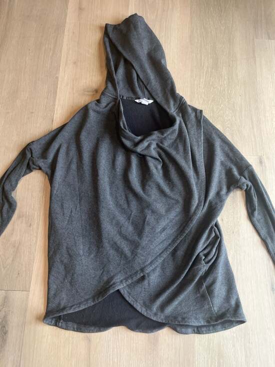 Athleta - Picture 3 of 10